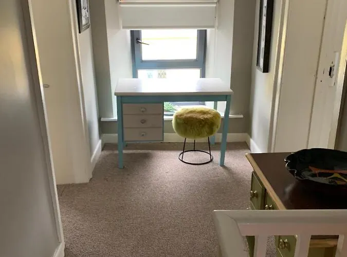 아파트 The Town House