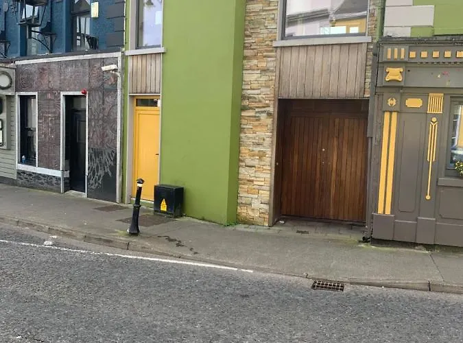 The Town House 아파트